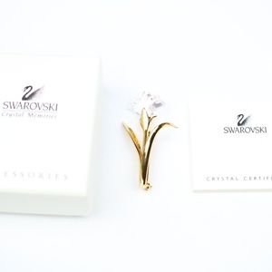 Swarovski Crystal Flower Brooch